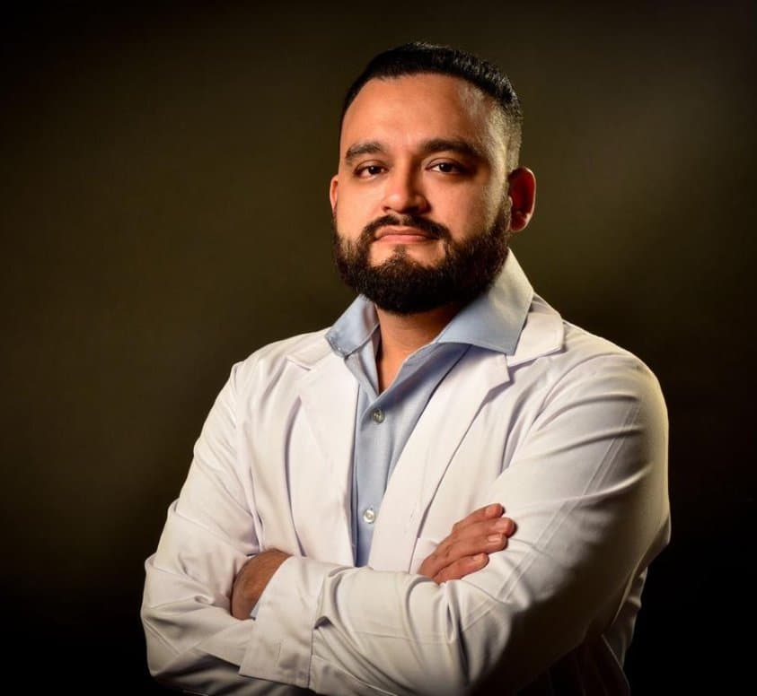 Dr. Galo Córdova – Neumólogo y Medicina del Sueño Machala